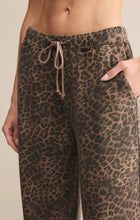 Load image into Gallery viewer, Z SUPPLY-HUNTER LEOPARD KNIT PANT
