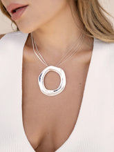 Load image into Gallery viewer, ETTIKA-OPEN CIRCLE NECKLACE
