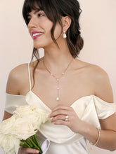 Load image into Gallery viewer, ETTIKA-FRESHWATER HEIRLOOM EARRINGS
