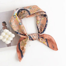 Load image into Gallery viewer, FUNKYREL-VINTAGE SCARF
