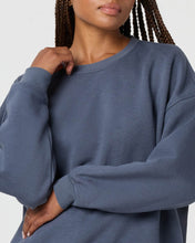Load image into Gallery viewer, FLORENCE BY MILLS-OVERSIZED SWEATSHIRT IN OMBRÉ
