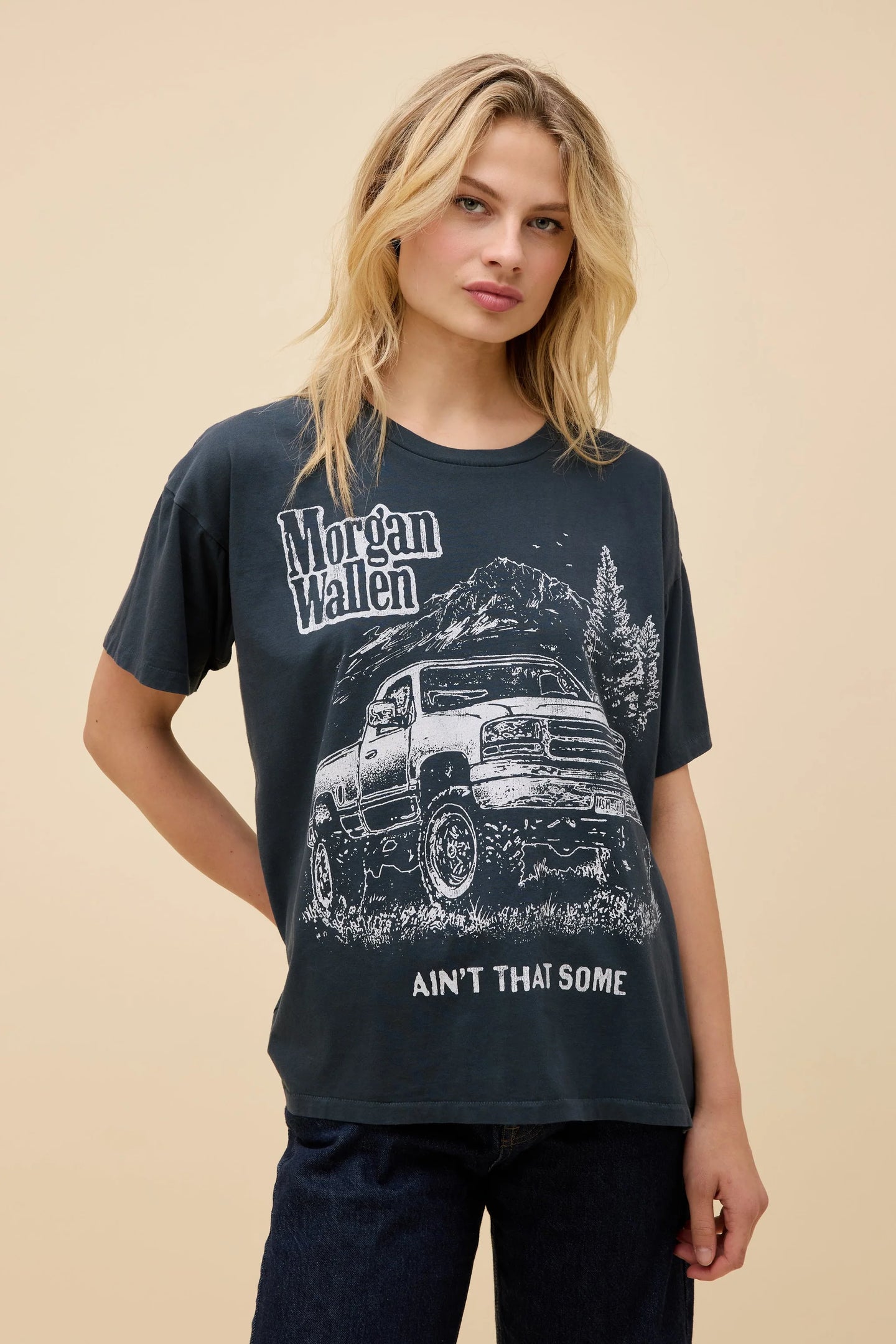 DAYDREAMER-MORGAN WALLEN AINT THAT SOME MERCH TEE