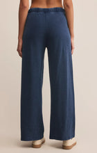 Load image into Gallery viewer, Z SUPPLY-HUNTER KNIT DENIM PANT IN INDIGO

