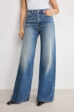 Load image into Gallery viewer, GOOD AMERICAN-SOFT TECH GOOD WAIST PALAZZO JEAN
