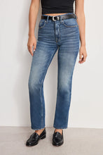 Load image into Gallery viewer, GOOD AMERICAN- GOOD ICON STRAIGHT ANKLE JEANS (INDIGO1082)
