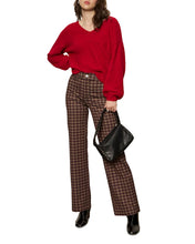 Load image into Gallery viewer, SANCTUARY-TEDDY V NECK SWEATER
