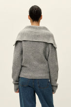 Load image into Gallery viewer, ELODIE-LEIGH ZIP UP SWEATER HEATHER GREY
