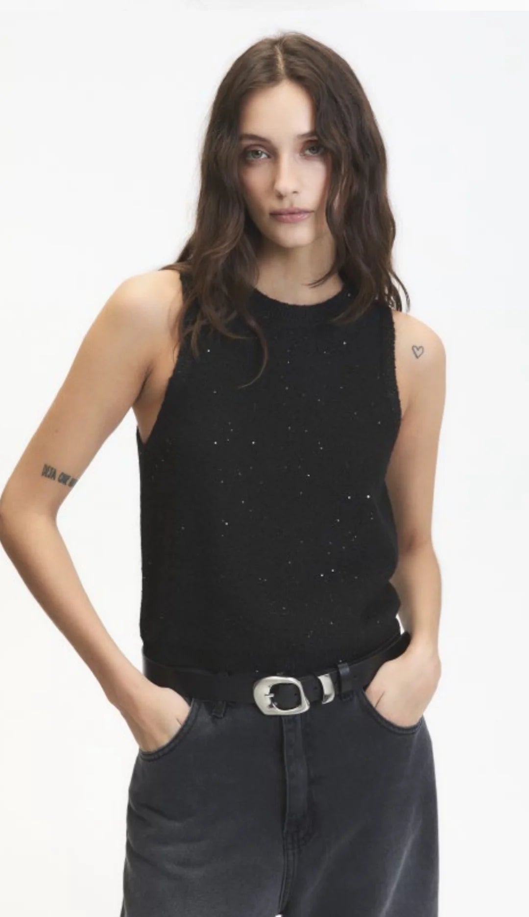 DELUC-ANGEL KNIT TOP IN BLACK