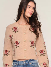 Load image into Gallery viewer, HEARTLOOM-LOUIS CARDI IN SAND
