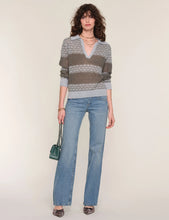 Load image into Gallery viewer, HEARTLOOM-BELLOTTE SWEATER IN SPRUCE
