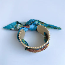 Load image into Gallery viewer, DS-VINTAGE MATTE GOLD OPEN BANGLE BRACELET
