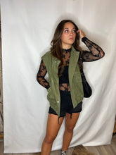 Load image into Gallery viewer, FREE PEOPLE- LADY LUX LAYERING TOP
