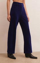 Load image into Gallery viewer, Z SUPPLY- PROSPECT KNIT CORD PANT
