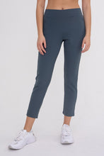 Load image into Gallery viewer, Ribbed Tapered Pant- Dark Slate
