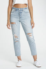 Load image into Gallery viewer, Daze- The Original High Rise Mom Jean
