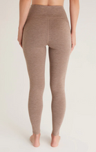 Load image into Gallery viewer, Z Supply- Feel Good 7/8 Legging

